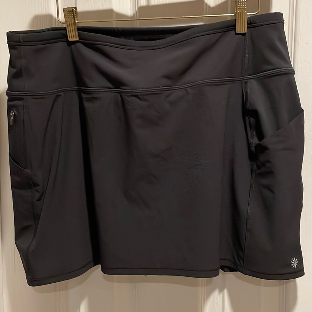 Athleta Womens Large Action Skort in Dobby 14.5 black tennis golf skirt